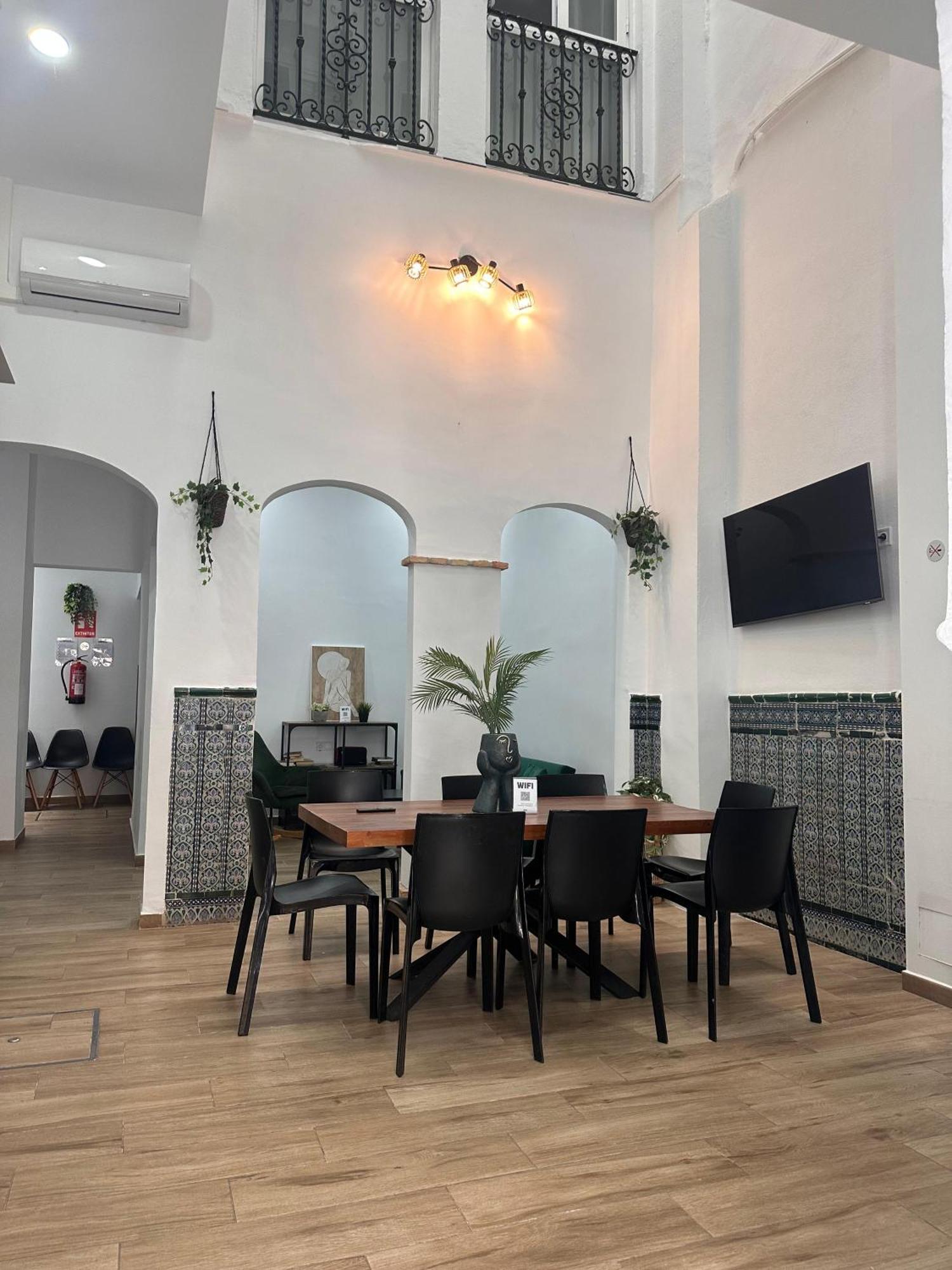 Triana Riverside Seville Exterior photo